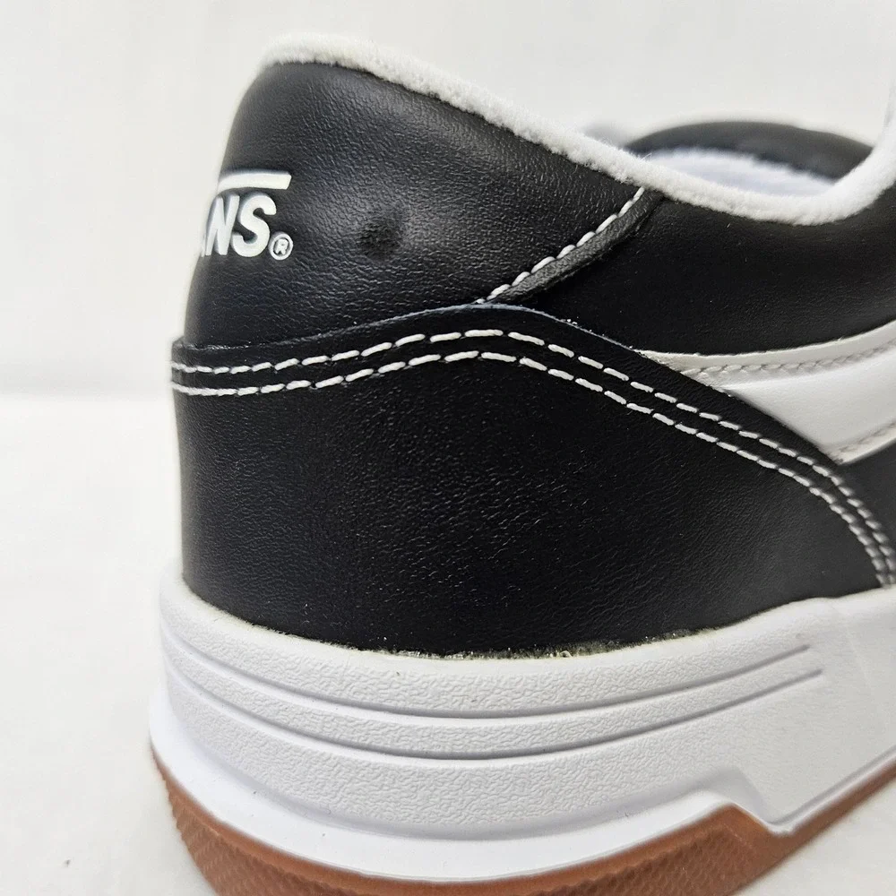 Vans Hylane Leather Sneakers VN000D269X1 Black White Gum Womens Size 7.5